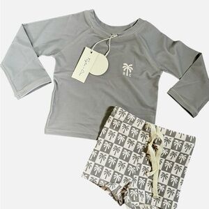 NWTS RYLEE + CRU Rash Guard Boy
Set Palm 6-12 months,UPF 50